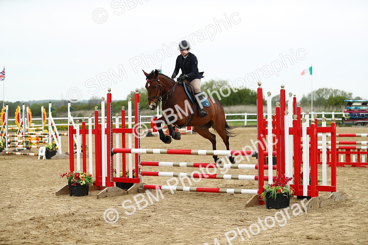 SBM_000363 - Class 2 - Senior British Novice 90cm