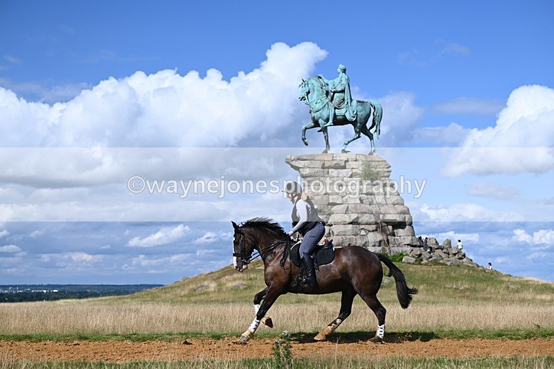 DSC_0183 - Time at Statue 15:58 to 16:05