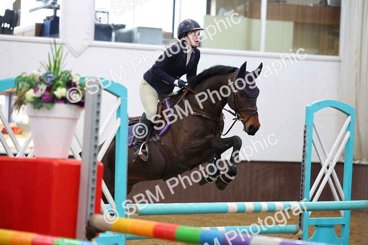 1I0A4866 - Class 9 - Senior Newcomers/ 1.10m Open