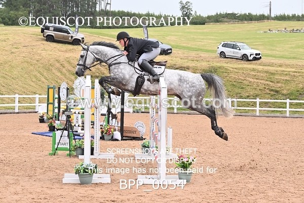 BPP_0054 - CLASS 25 SUN HOYS Redpost Equestrian Senior Foxhunter Second Round