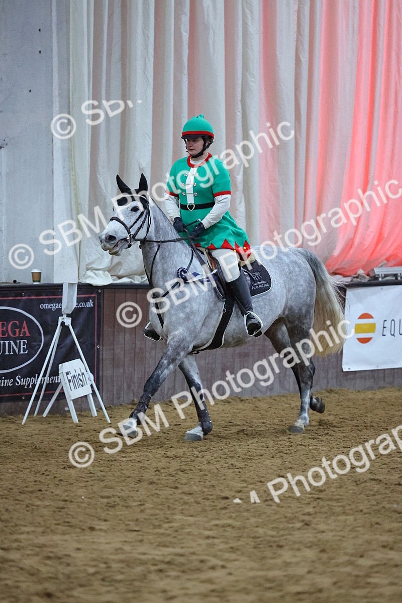 SBM_004380 - Class 20 - Pairs Relay Jumping 1.10m