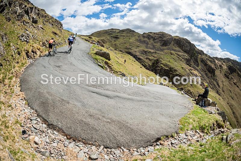 124127 - Hardknott Hairpin 12.00 - 13.00