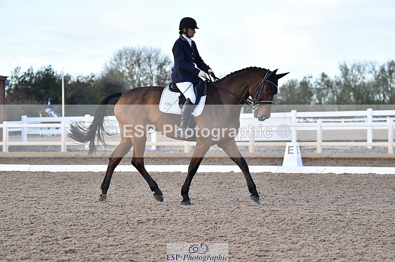 231104A-150430-02236 - Cls 14 Adv Medium 98