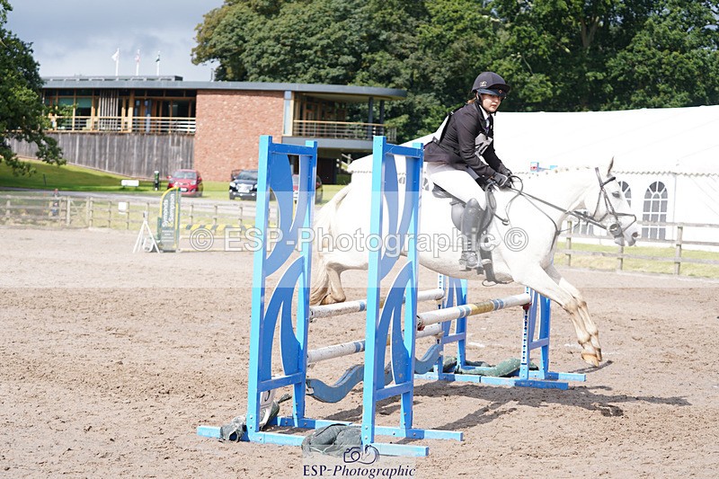 240824X-120620-23837 - 80cm Round 1 12.00 to 13.00