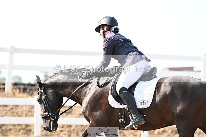 250815-095247-00231 - 027-Samantha.PringTongwynlais.Moon.Dancer