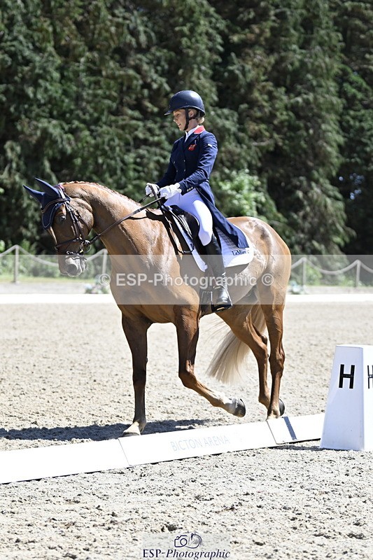 250522A-143455-04415 - D-412-Yasmin.Ingham-GOLIATH.DU.LOIR