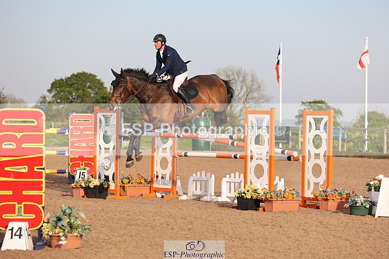 240511A-185740-16056 - Cls 39 Chard Equ Derby