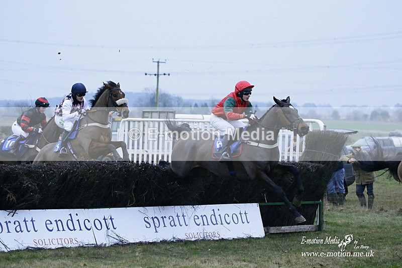 PtP 230122 858 - Cocklebarrow Races - Heythrop Hunt - 23/01/22