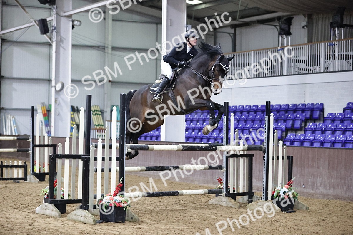 SBM_001567 - Class 5 - Redpost Equestrian Senior Foxhunter/ 1.20m Open
