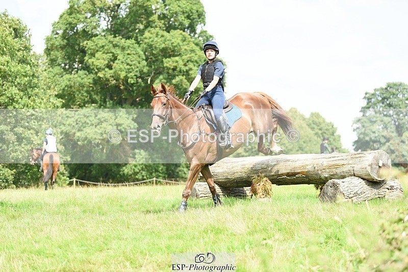 230817-134038-02052 - Kay's 1st Group - XC