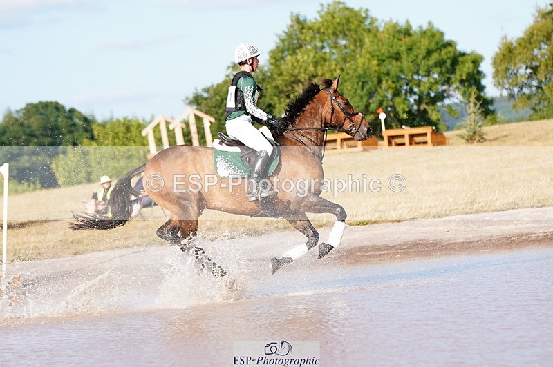 250802A-181116-09363 - I-421-Connor.Heard-CHARLIE.BUBBLES