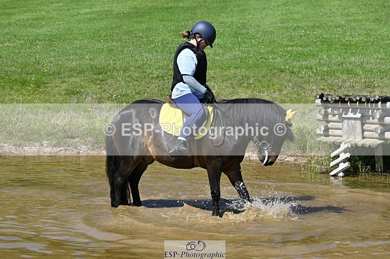 240728B-105904-00794 - Theo's Group XC