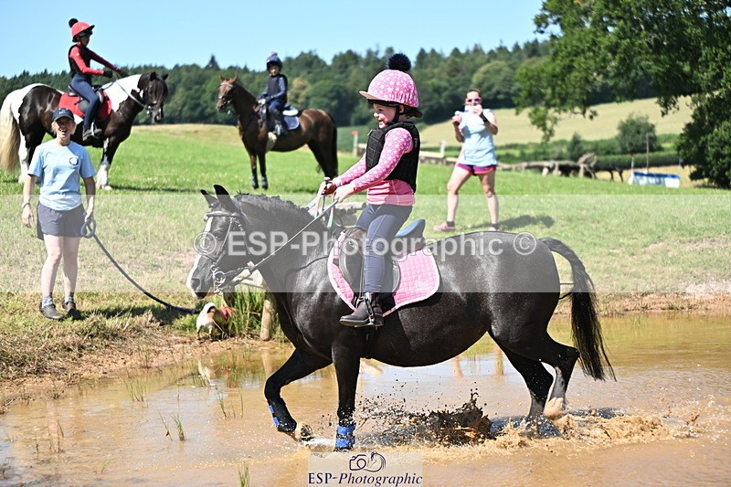 240729B-150100-02981 - Abbie's Group XC