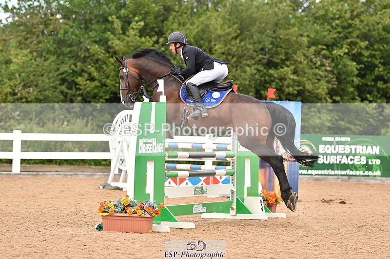 230720A-125740-02687 - Cls 13, 1 Star Bronze 1.10m