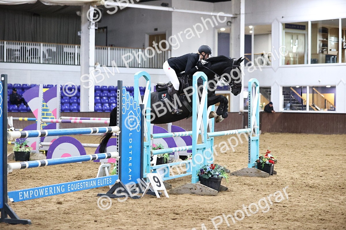 SBM_002042 - Class 4 - Senior Newcomers - 1.10m Open