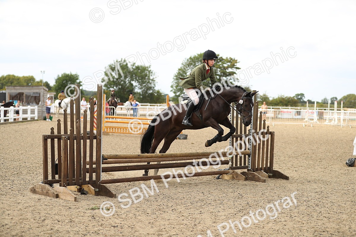 SBM_05617 - Class 48a Style & Performance 70cm (15-19)