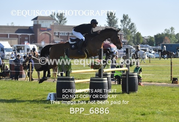 BPP_6886 - CLASS 1 Senior Newcomers/ 1.10m Open