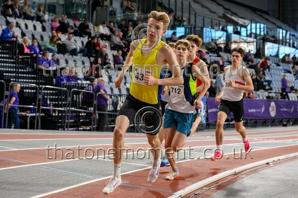 Age26SAT-916546 - Track Male Set Two