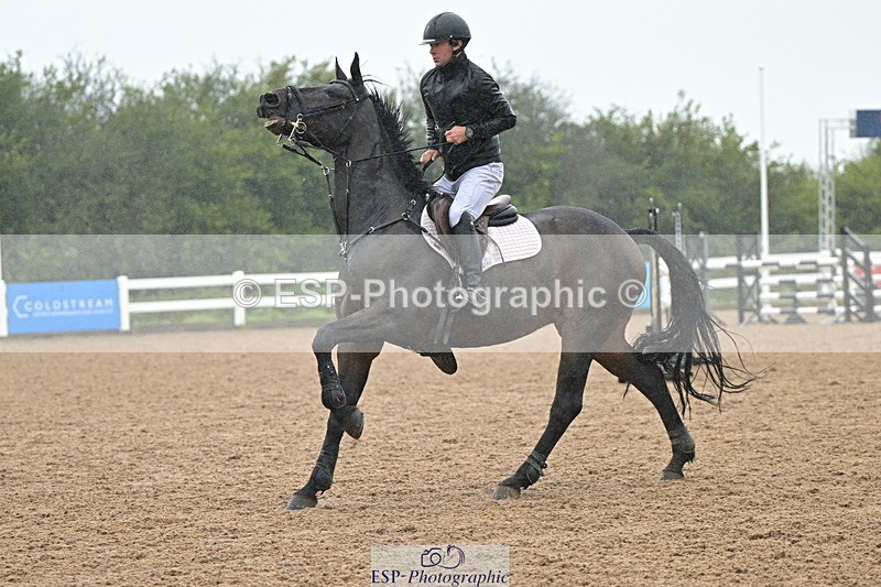 240925A-134827-01007 - Cls 4 Newcomers and 1.10m Open