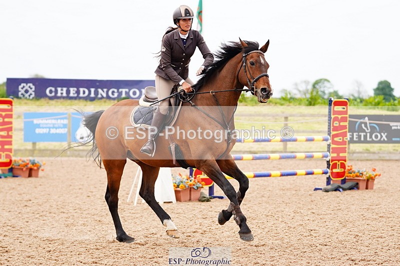 240524A-094104-02557 - Cls 13 Snr 1.05m and 1.10m