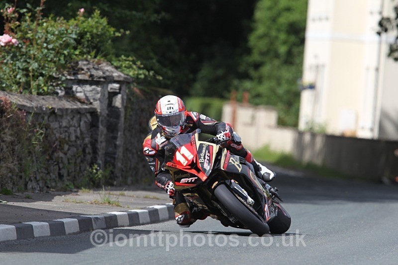  - Superstock Race