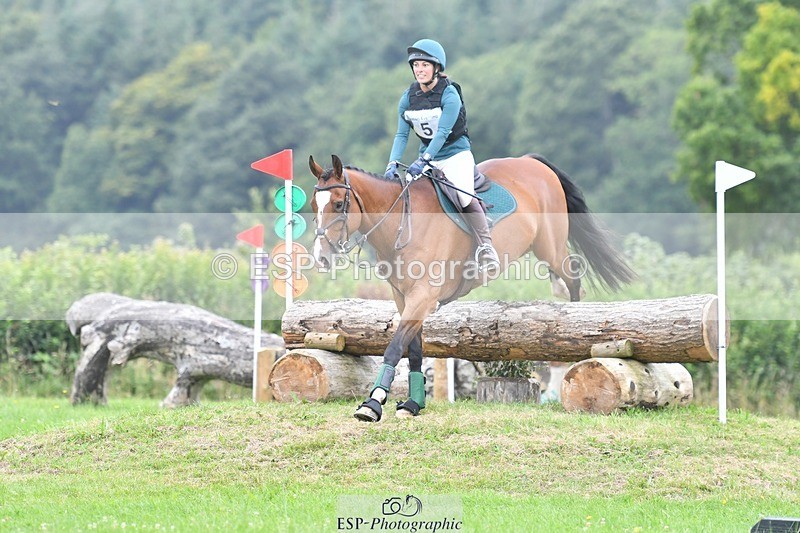 240803-113233-03210 - 005-Laura_Keam-DIAMOND_CRUISE_ON