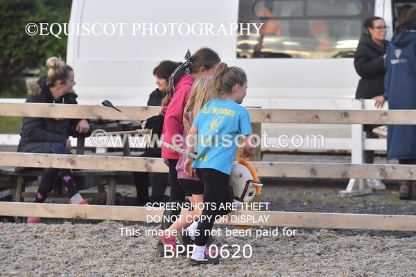 BPP_0620 - HOBBY HORSE SHOWJUMPING CLASSES