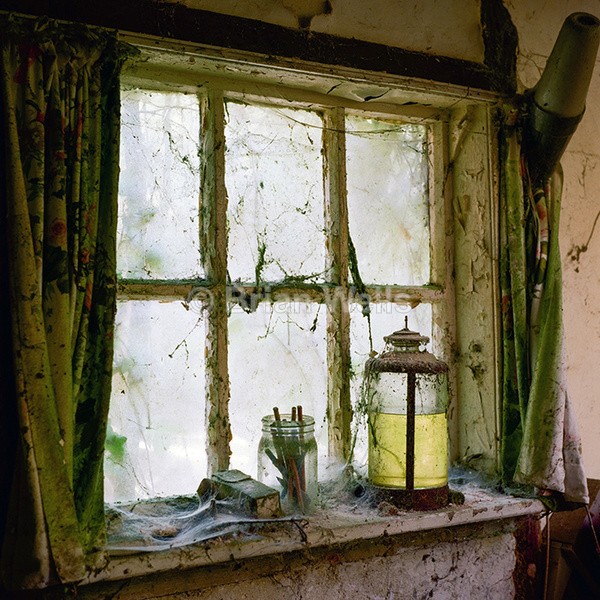 Window at Tumbledown Cottage - Abode's