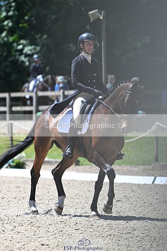 250522A-121705-03690 - C-209-Sarah.Gairdner-WESTPOINT.QUICK.LETS.PARTY