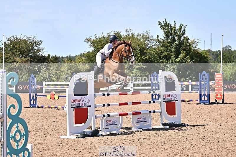 260812-125814-00547 - Cls 6 Foxhunter and 1.20m