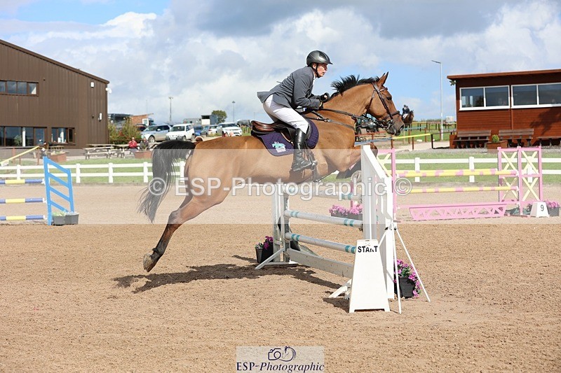 250913-150013-07427 - Cls 26 1.10m Amateur Quali
