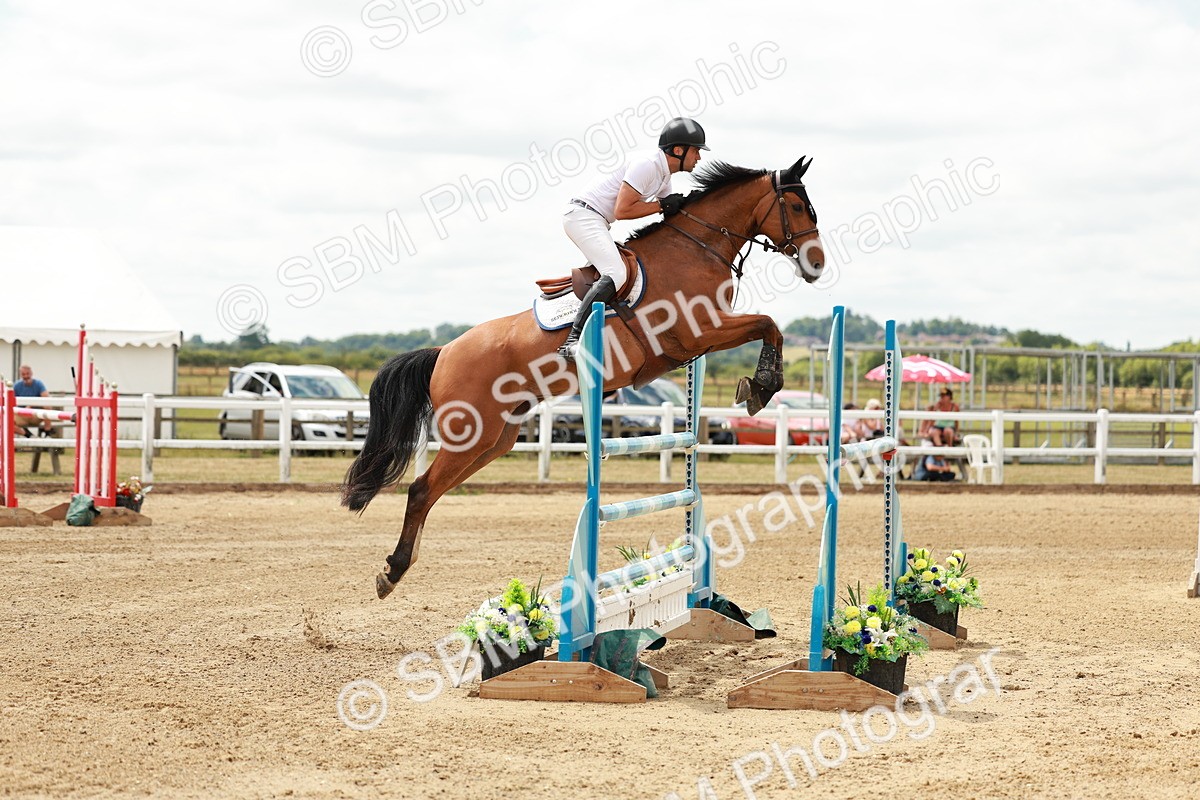 SBM_018365 - Class 21 - Senior Newcomers Championship 2d Rd