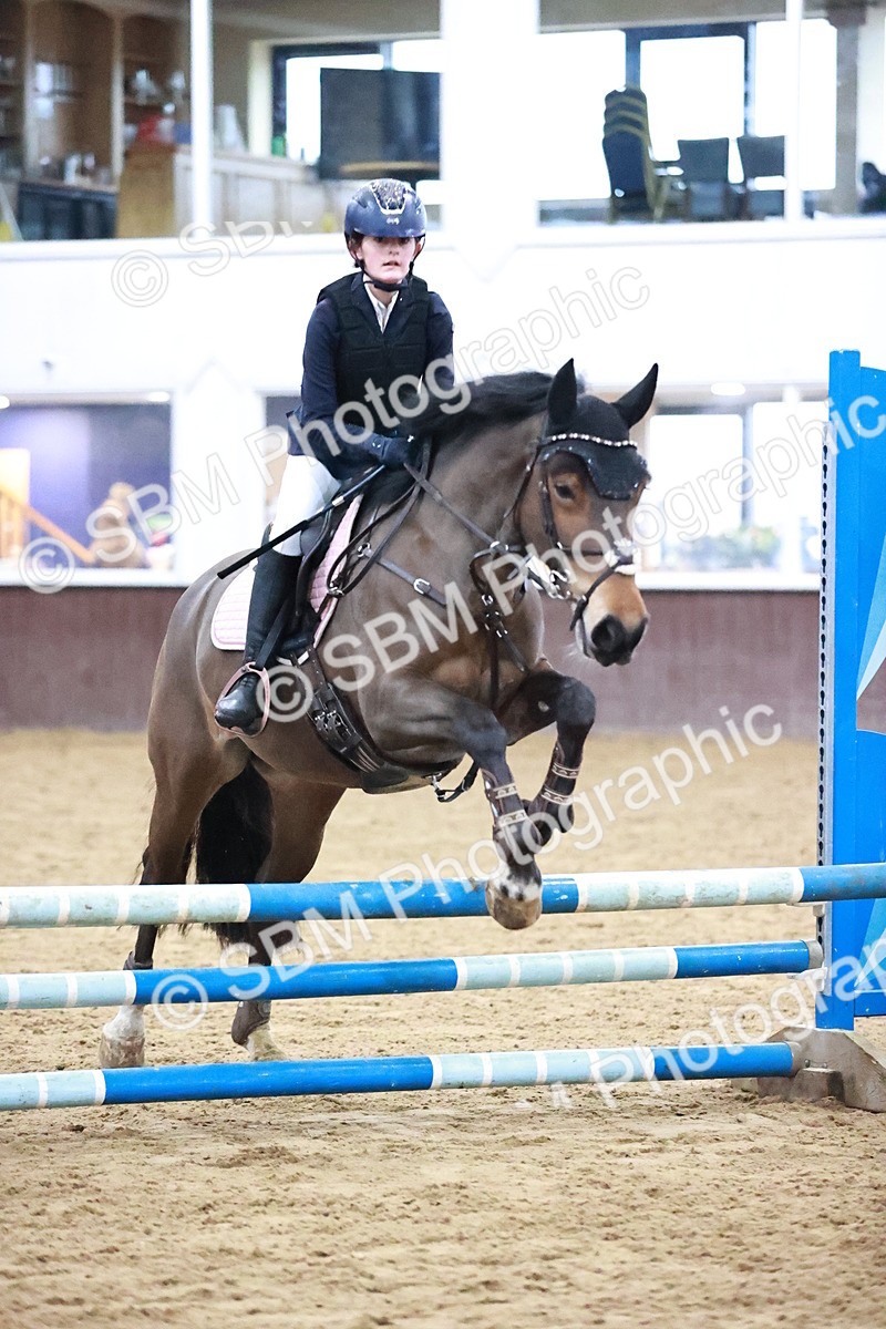 SBM_000104 - Class 1 - Pony Intro 70cm