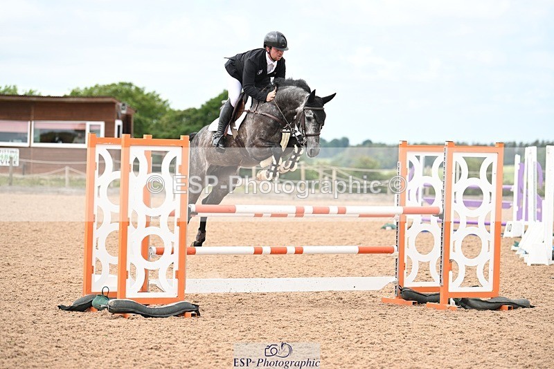 250611-125220-00558 - Cls 4 Snr Newcomers & 1.10m Open