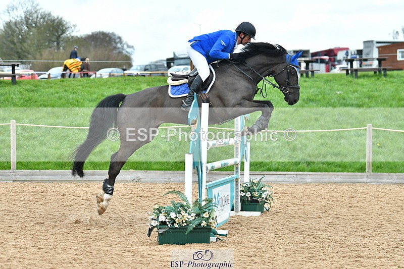 230402A-151832-06554 - Cls 28 Foxhunter