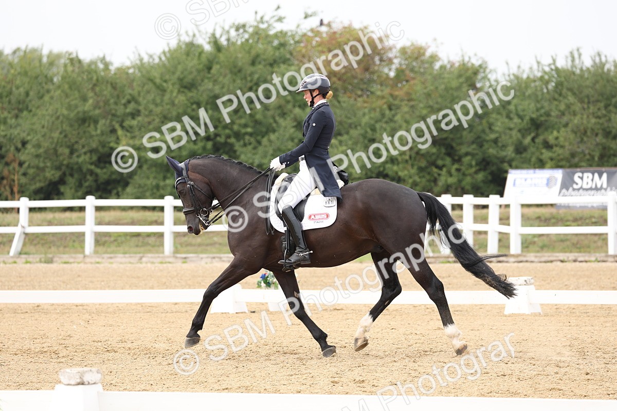 SBM_008203 - Class 10 - FEI INT I - 16.10-16.50