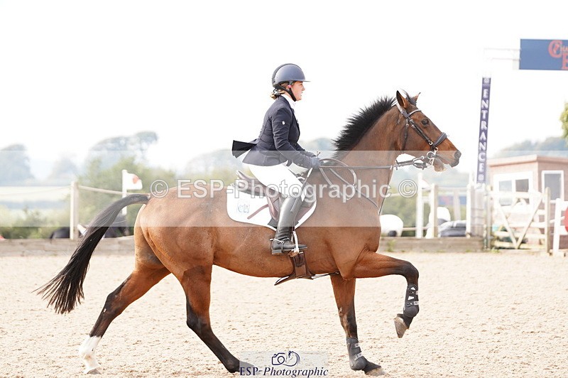 241004A-152418-00967 - Fri 04 Snr Fox & 1.20m Open