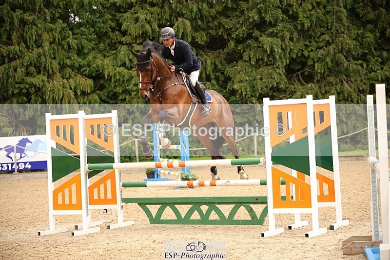 230708-110139-13406 - Cls 26 Newcomers & 1.10m Open