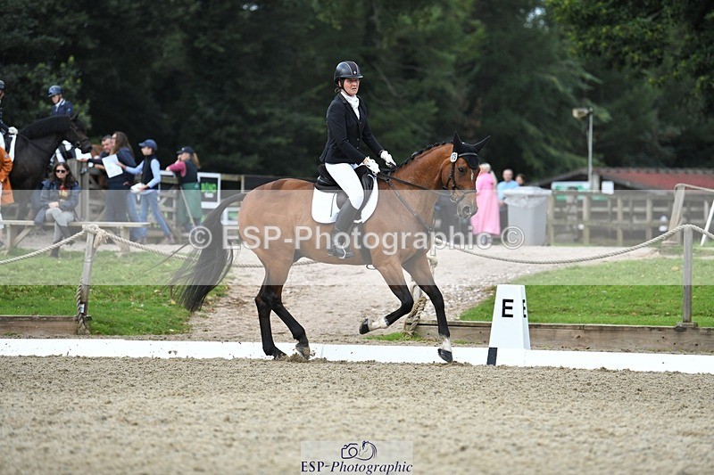 230812-110120-03518 - Cls 6 Novice Silver 10.30 to 11.55 break