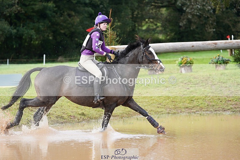 231021-132410-17321 - 427-COMBE.BREEZE-Gemma.Wells-SC+XC