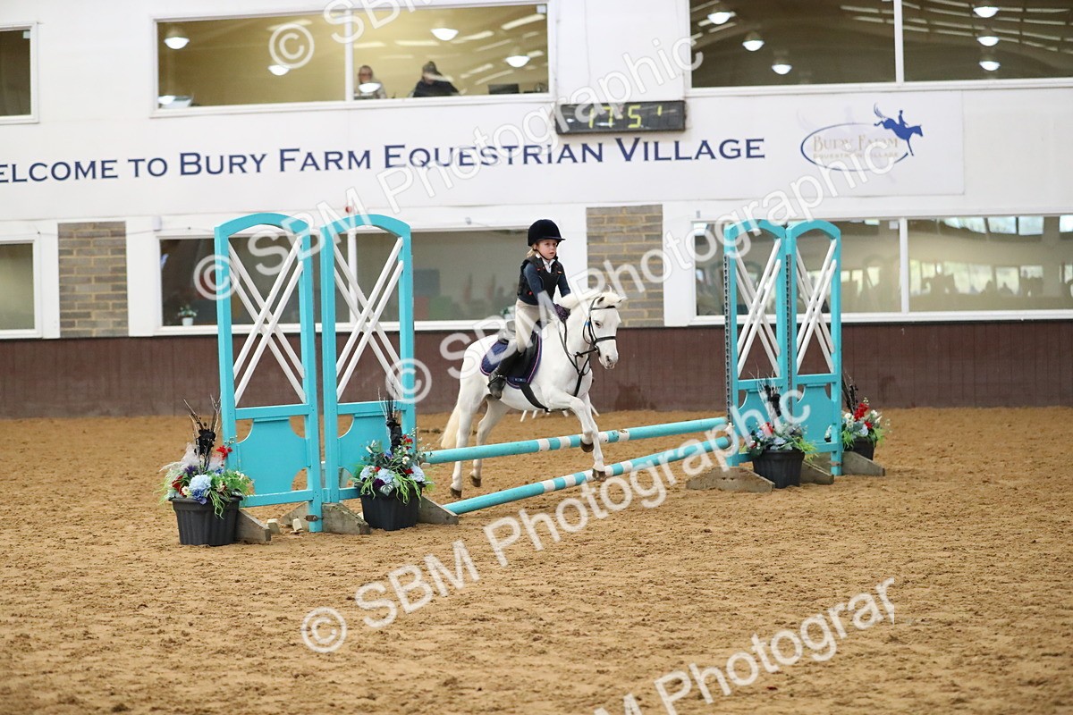 SBM_001118 - Class 3 - Horse & Hound
