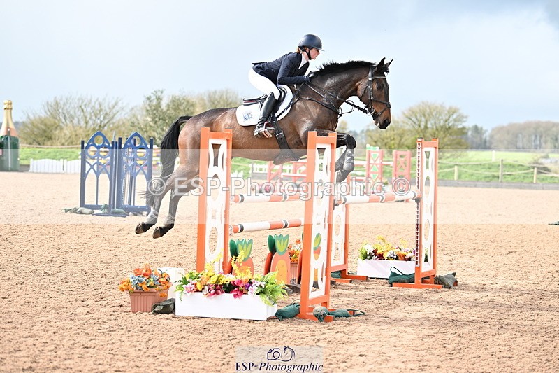 240315A-130745-01140 - Cls 3 Snr Foxhunter