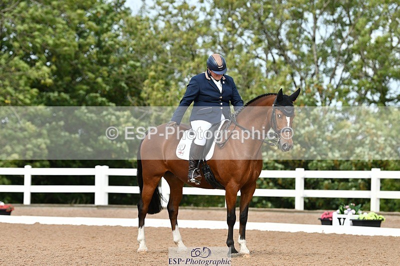 250906-111900-00953 - 041-Victoria.BradfordKenniford.flash.dancer