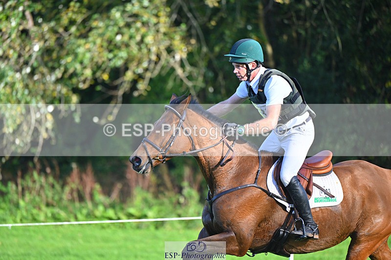 241025-144332-09329 - 233-Padraig.Mccarthy-LADY.OPHELIA