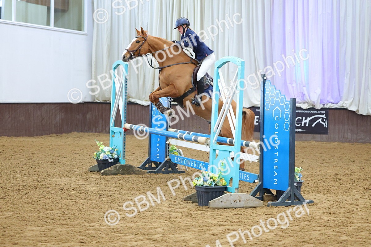 SBM_010134 - Class 21 - Nupafeed Supplements Senior Discovery/ 1m Open - First Round (1.00m)