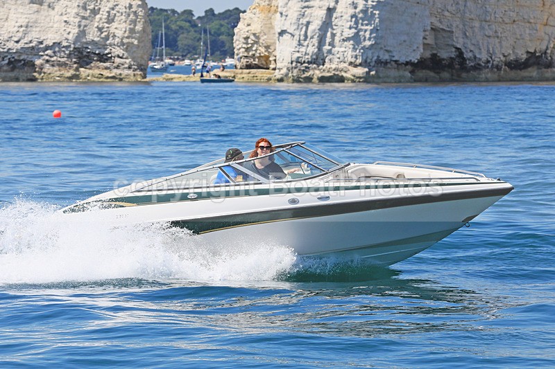 170618 KATIES SUNSHINE - CROWNLINE 1Y3A5333 - Speedboats