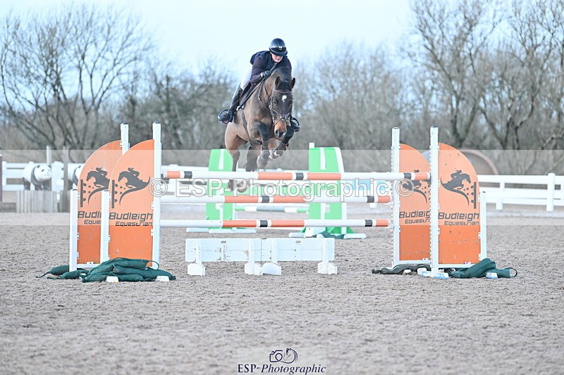 231210A-155411-02949 - Cls 22 National 1.30m & 1.40m