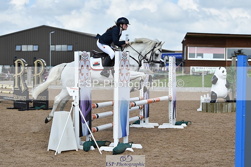 230902A-131106-01343 - Cls 3A Pony Medium 80cm