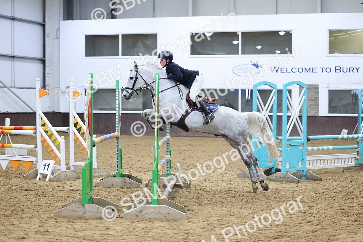 SBM_002010 - Class 4 - Blue Chip Pony Newcomers - 1.00m