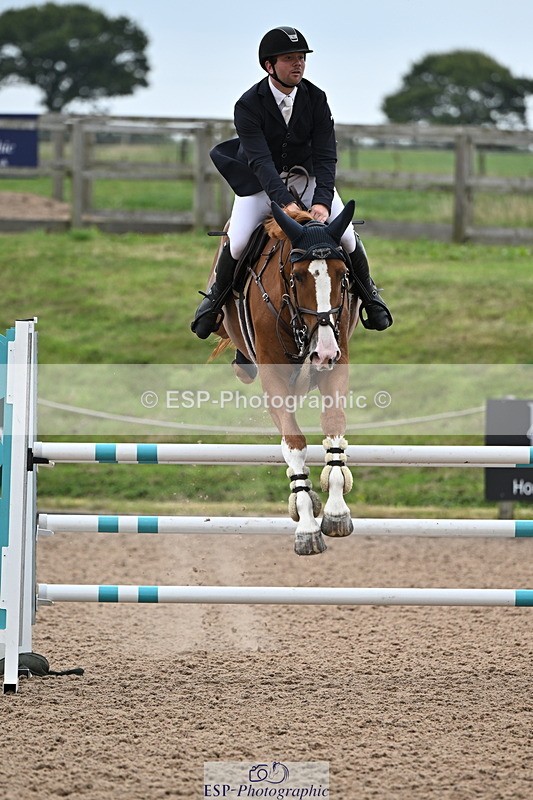 240828A-154533-01202 - Cls 5 Snr Foxhunter and 1.20m Open